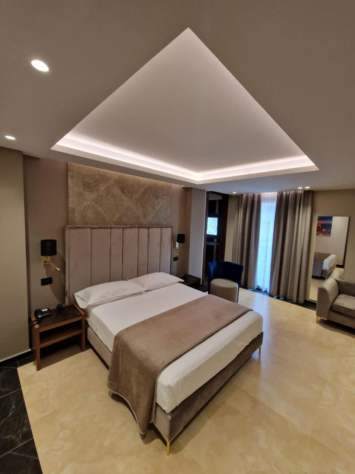 Beatus Suites And Rooms B&B Каникатти Экстерьер фото