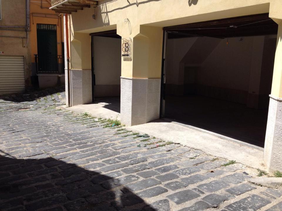 Beatus Suites And Rooms B&B Каникатти Экстерьер фото